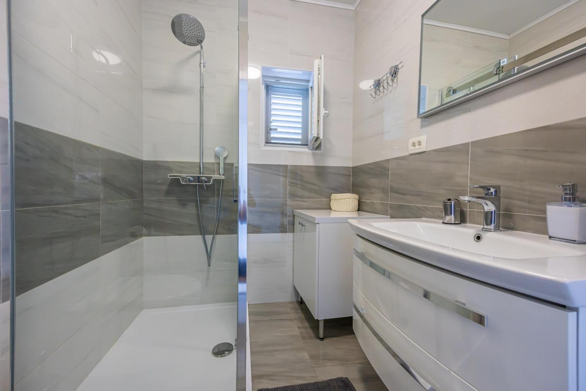Apartment Lisinski Crikvenica Luaran gambar
